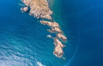 Landcation là gì? loại hình nào được nhà đầu tư sau dịch